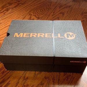 BNIB Merrill hiking boots